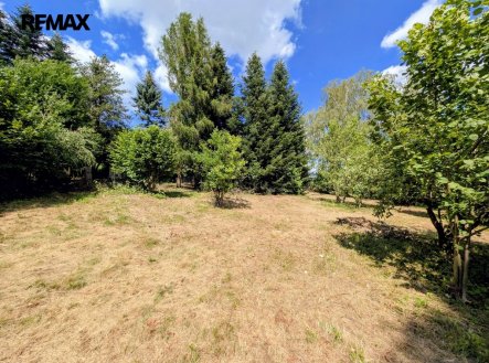 Prodej pozemku pro bydlení, 1 590 m²