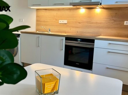 Pronájem bytu, 1+1, 37 m²