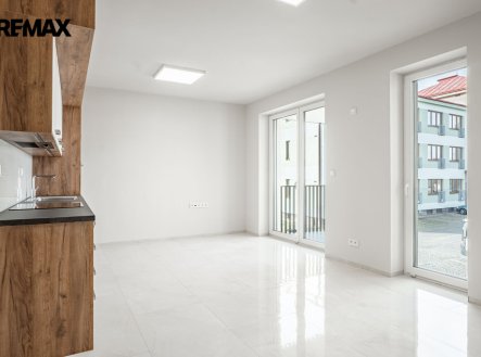 Pronájem bytu, 1+kk, 40 m²