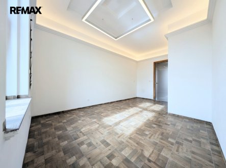 Pronájem bytu, 2+kk, 66 m²