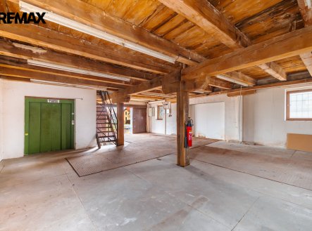 Prodej skladu, 537 m²