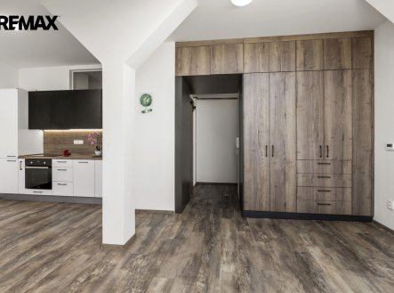 Prodej bytu, 1+kk, 43 m²