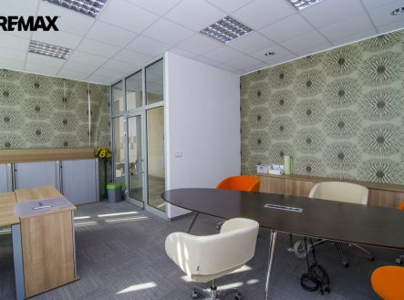 Pronájem kanceláře, 34 m²