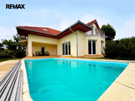 Prodej domu/vily, 275 m²