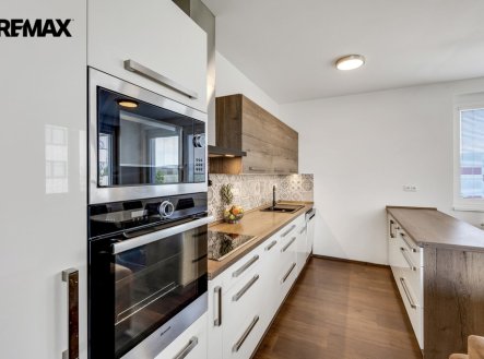 Prodej bytu, 4+kk, 107 m²