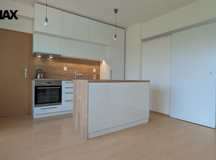 Pronájem bytu, 2+kk, 51 m²