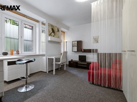 Prodej bytu, 1+kk, 30 m² obrázek