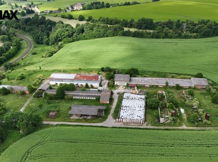 Prodej výrobní prostory, 4 964 m²