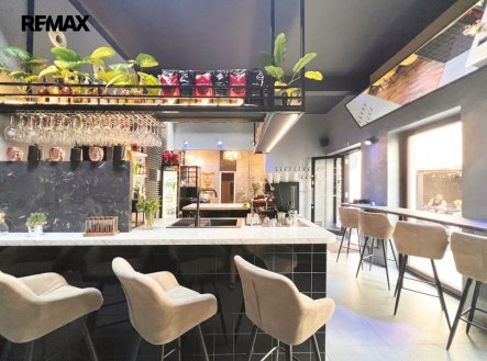Pronájem restaurace, 72 m²