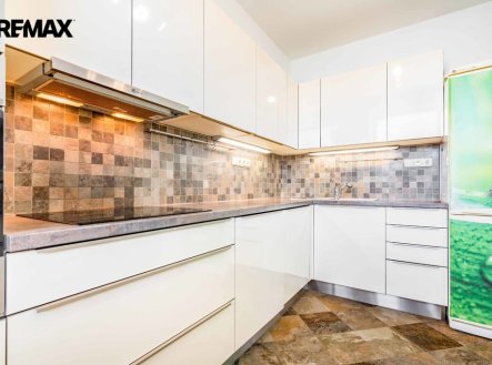 Prodej bytu, 4+1, 90 m²