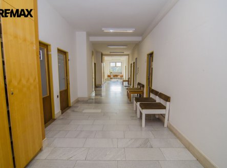 Pronájem kanceláře, 44 m²