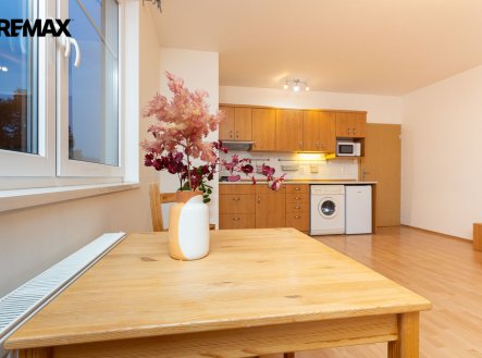 Pronájem bytu, 1+kk, 30 m²