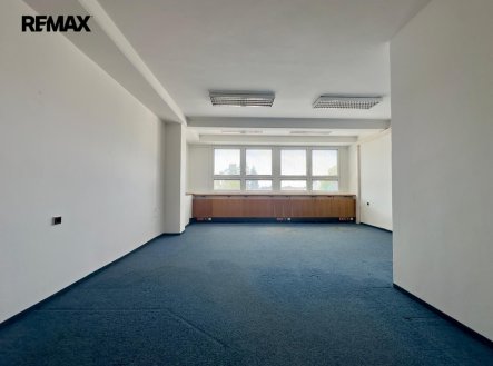 Pronájem kanceláře, 37 m²
