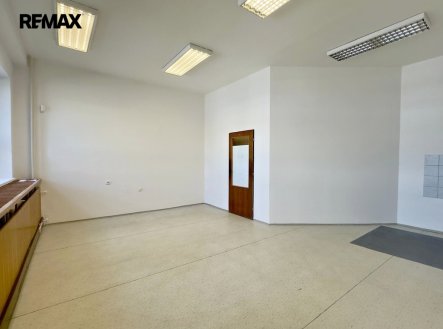 Pronájem kanceláře, 30 m²
