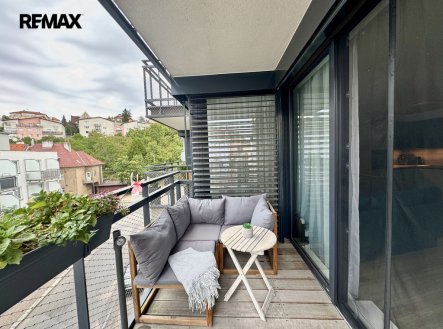 Pronájem bytu, 3+kk, 70 m²