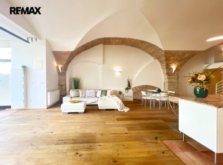 Prodej bytu, atypický, 121 m²