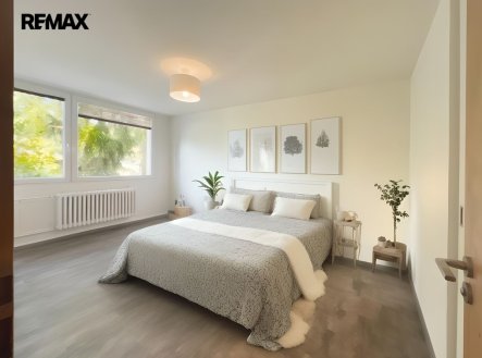 Pronájem bytu, 3+kk, 90 m²