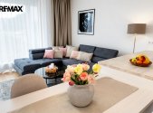 Pronájem bytu, 3+kk, 97 m²
