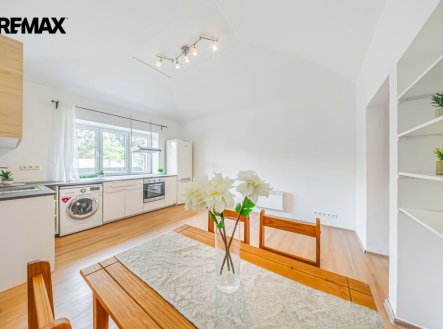 Prodej bytu, 2+kk, 43 m²