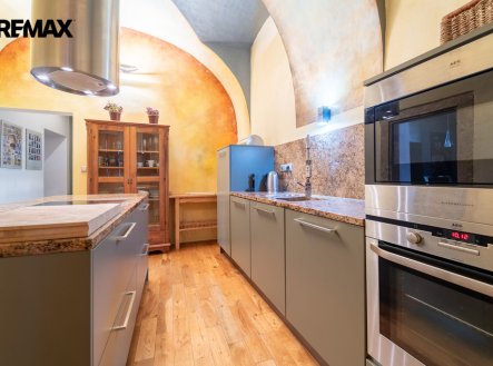 Pronájem bytu, 3+1, 91 m²