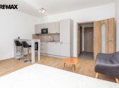 Pronájem bytu, 1+kk, 32 m²