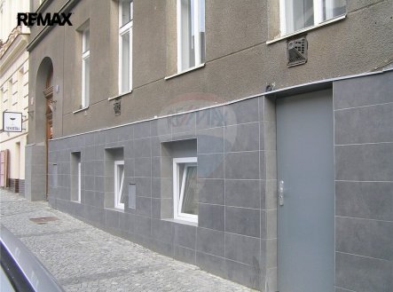 Pronájem obchodní prostory, 46 m²