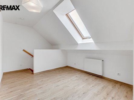 Prodej bytu, 3+kk, 74 m²