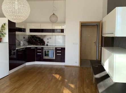 Pronájem bytu, 2+kk, 60 m²