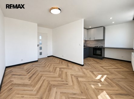 Pronájem bytu, 3+kk, 56 m²