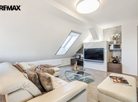 Prodej bytu, 4+kk, 135 m²