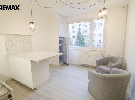 Pronájem bytu, 1+1, 36 m²