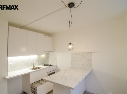 Pronájem bytu, 1+1, 36 m²