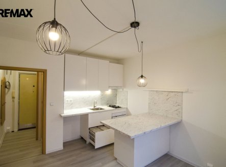 Pronájem bytu, 1+1, 36 m²