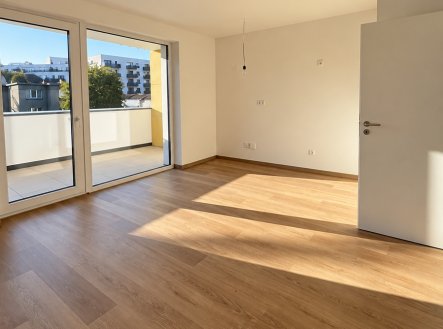 Pronájem bytu, 2+kk, 1 328 m²