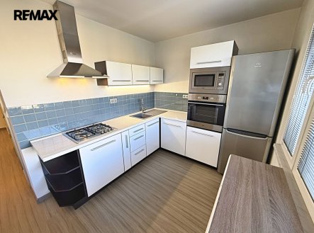 Pronájem bytu, 2+1, 63 m²