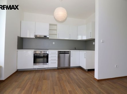 Pronájem bytu, 2+kk, 55 m²
