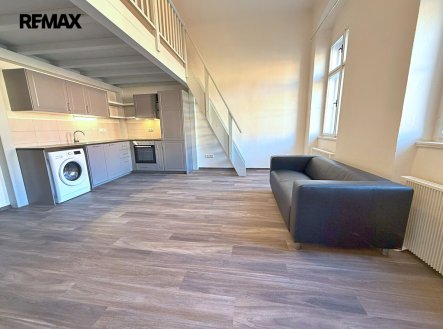 Pronájem bytu, 2+kk, 52 m²