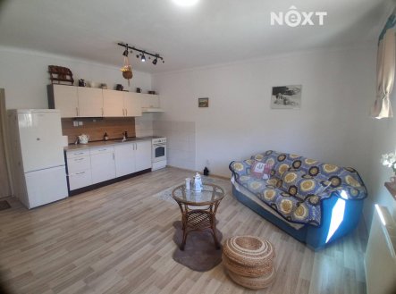 Pronájem bytu, 1+kk, 40 m²