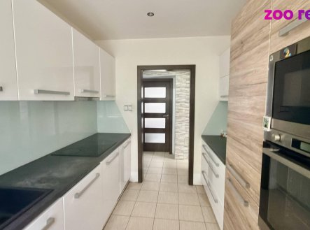 Prodej bytu, 3+1, 61 m²