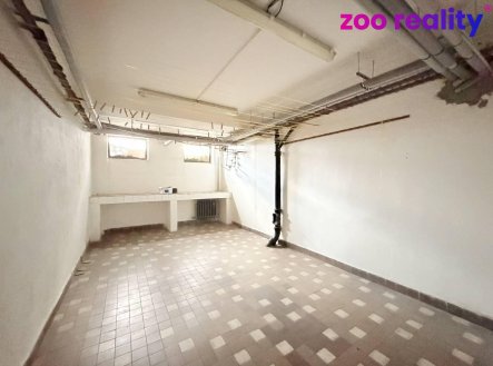 Pronájem komerčního objektu, sklad, 8 m²