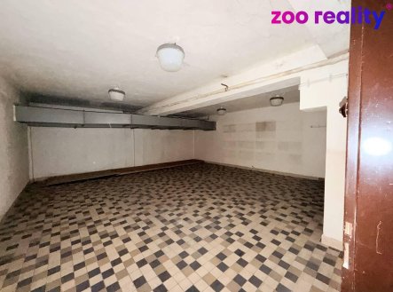 Pronájem komerčního objektu, sklad, 8 m²