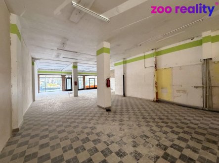 Pronájem komerčního objektu, obchodní centrum, 178 m²