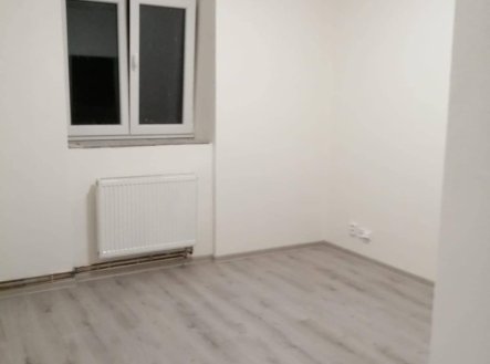 Pronájem bytu, 1+1, 32 m²