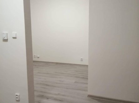 Pronájem bytu, 1+1, 32 m²