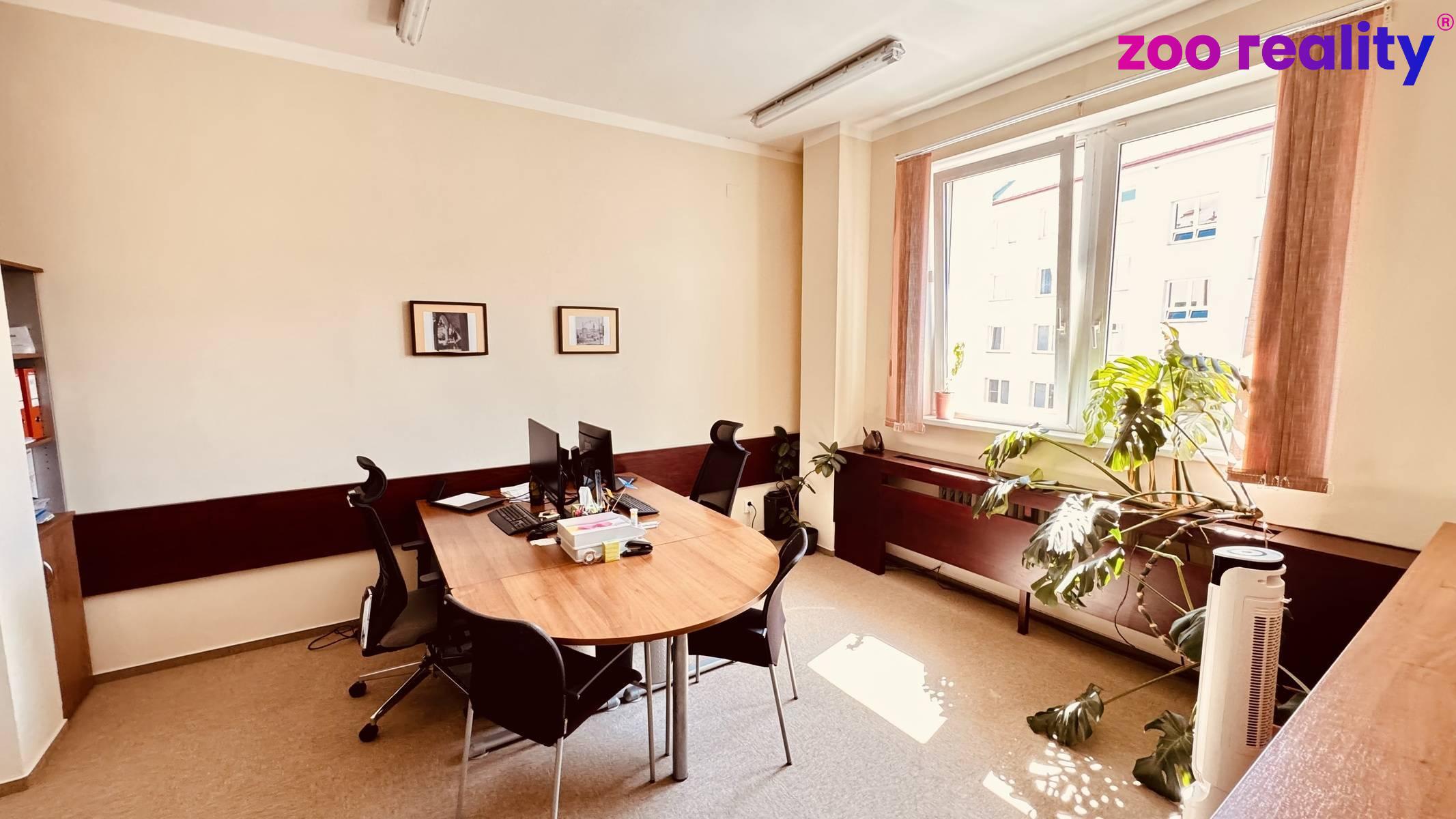 Pronájem komerční Kanceláře, 31㎡|Jihočeský kraj, Jindřichův Hradec, Jindřichův Hradec II, Klášterská