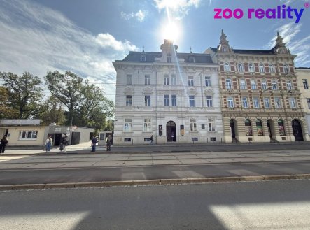 Pronájem kanceláře, 100 m²