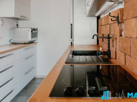 02a | Prodej - dům/vila, 81 m²