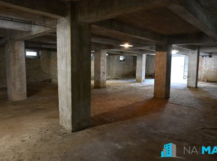 Pronájem komerčního objektu, sklad, 190 m²
