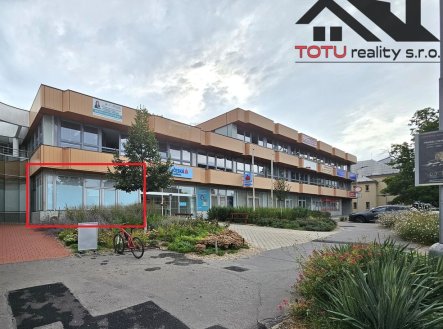 Pronájem obchodní prostory, 155 m²