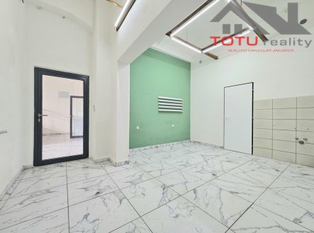 Pronájem jiné komerční nemovitosti, 36 m²